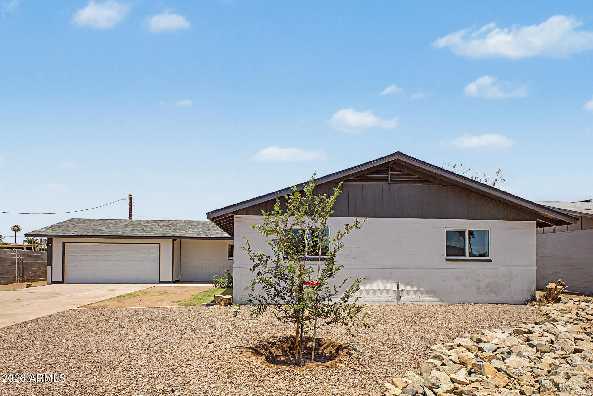 266 W Jasmine Street