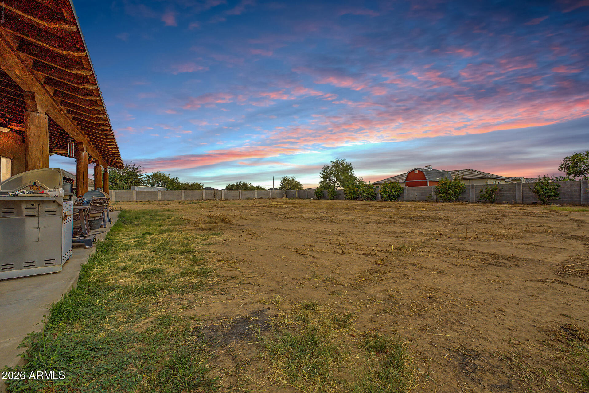 5243 E HASH KNIFE DRAW Road