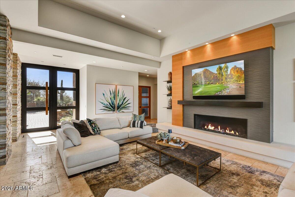 10332 E Filaree Lane