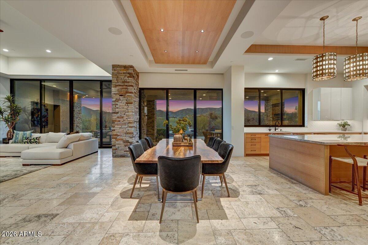 10332 E Filaree Lane