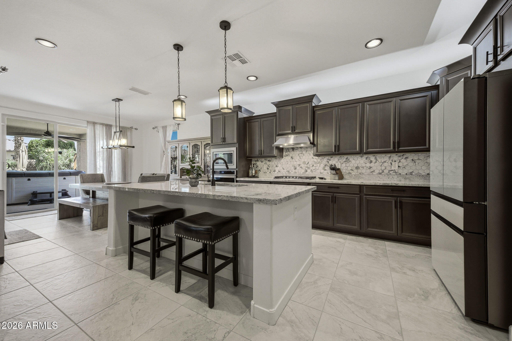 18406 W Highland Avenue