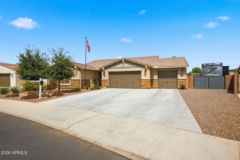 Photo of 18406 W Highland Avenue, Goodyear, AZ 85395 (MLS # 7008980)