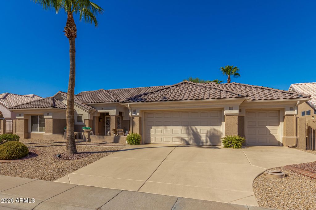 Photo of 13734 W Via Tercero, Sun City West, AZ 85375 (MLS # 6996068)