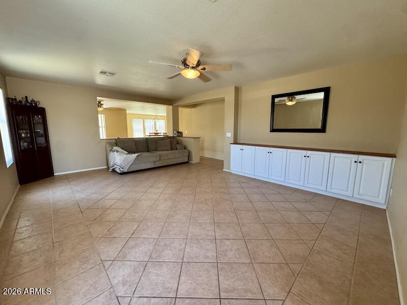 11225 E QUICKSILVER Avenue