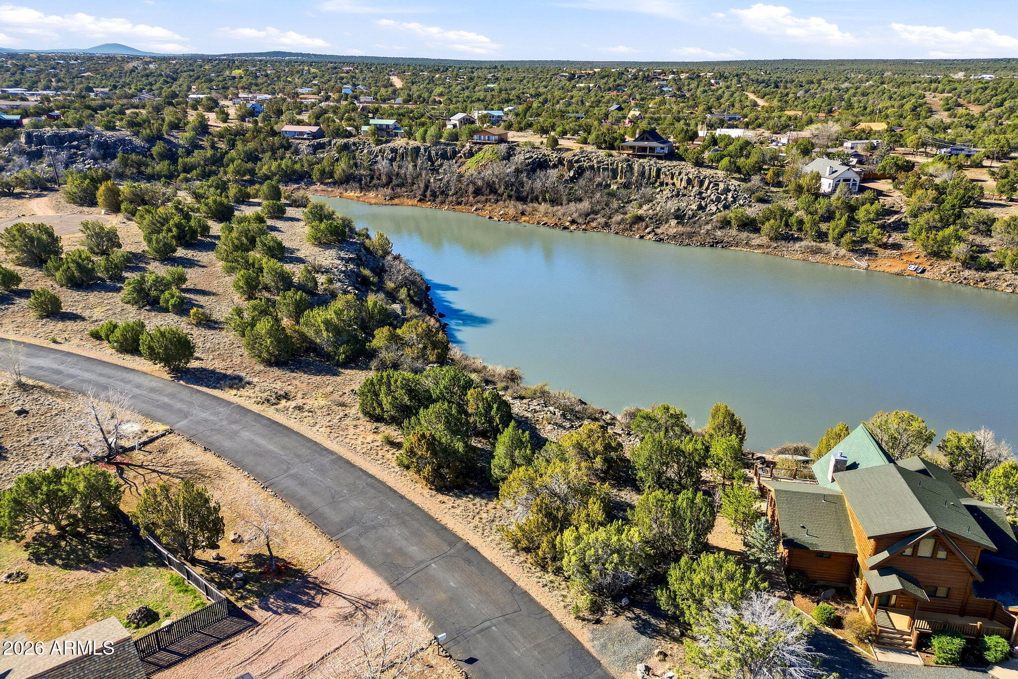 WHITE MOUNTAIN LAKES - Land