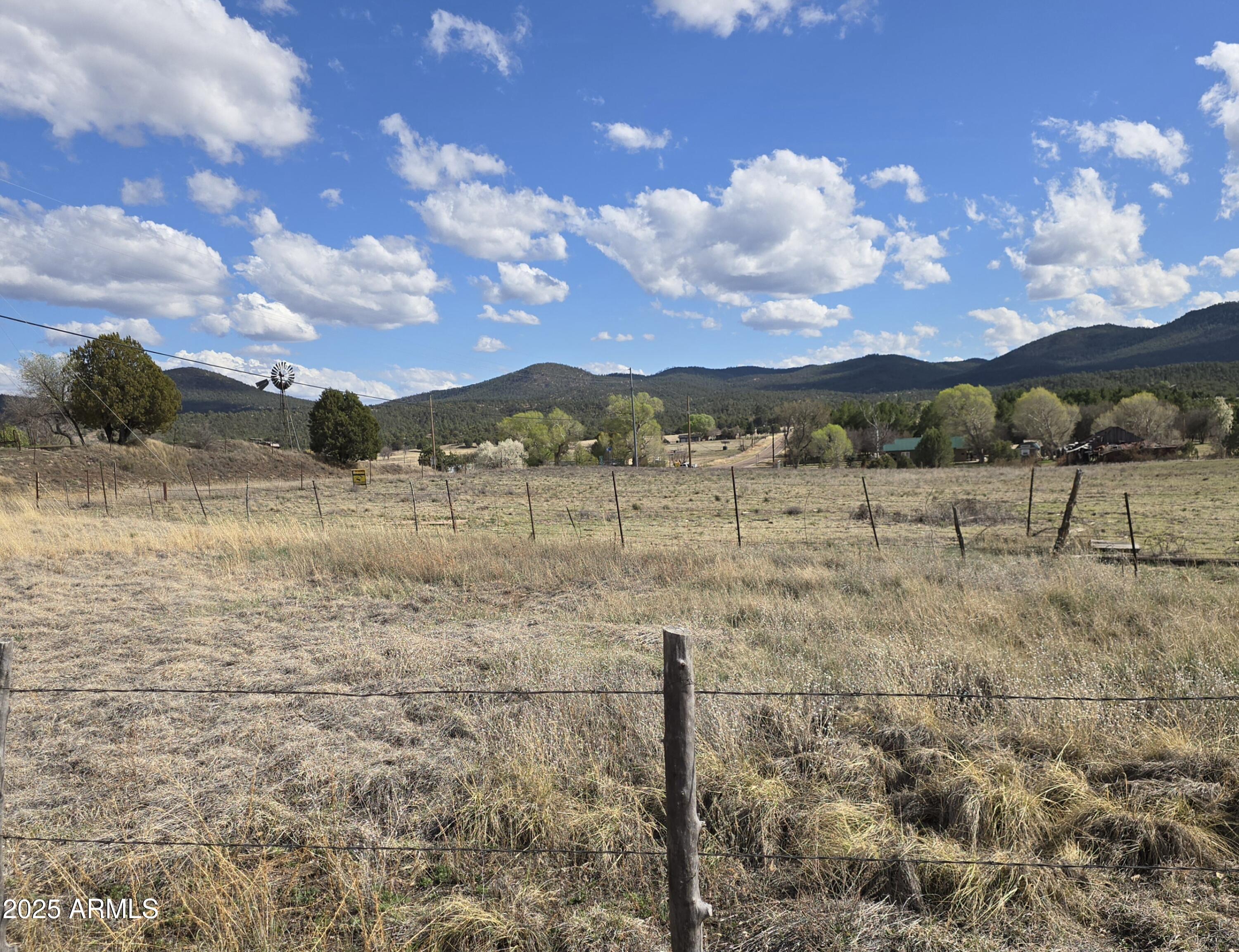 46600 N AZ Highway 288 -- -