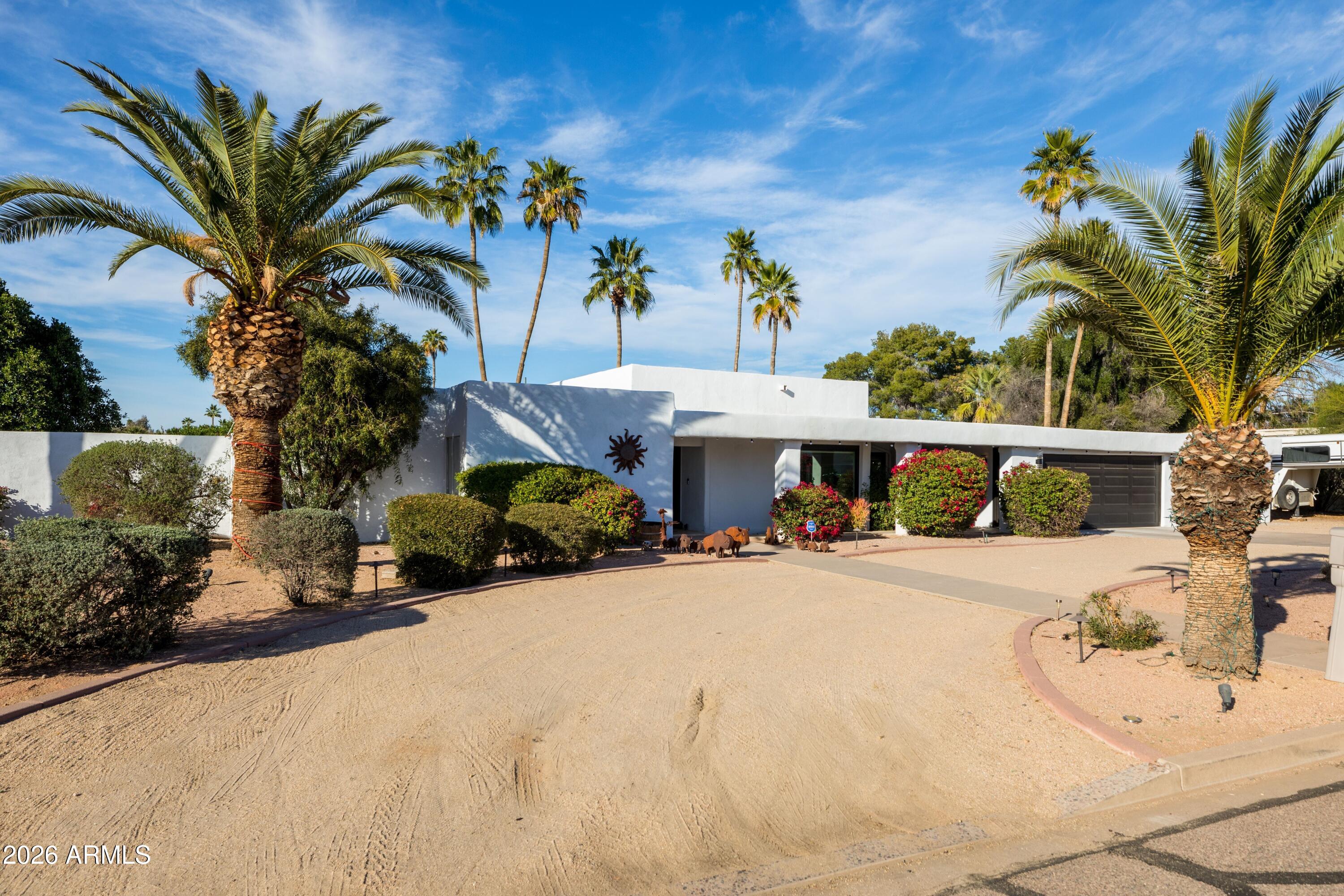 Scottsdale, Arizona, 85254, United States, 4 Bedrooms Bedrooms, ,2 BathroomsBathrooms,Residential,Active,2026768