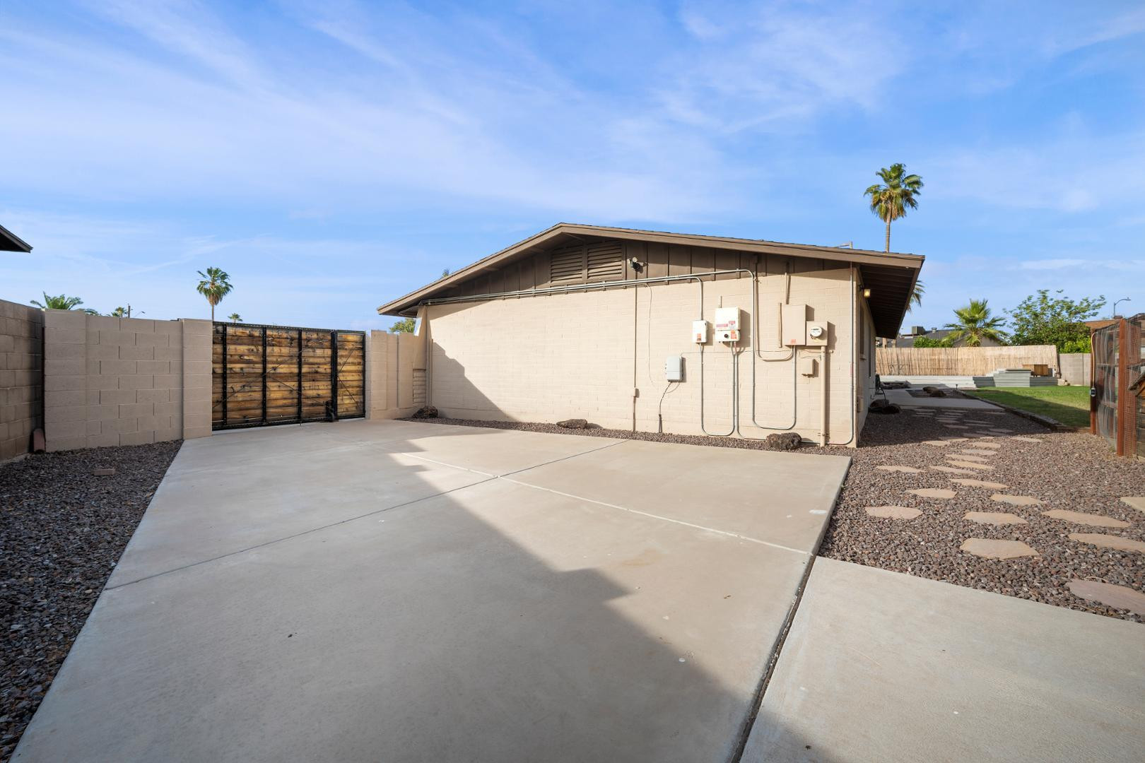 4515 W Shaw Butte Drive