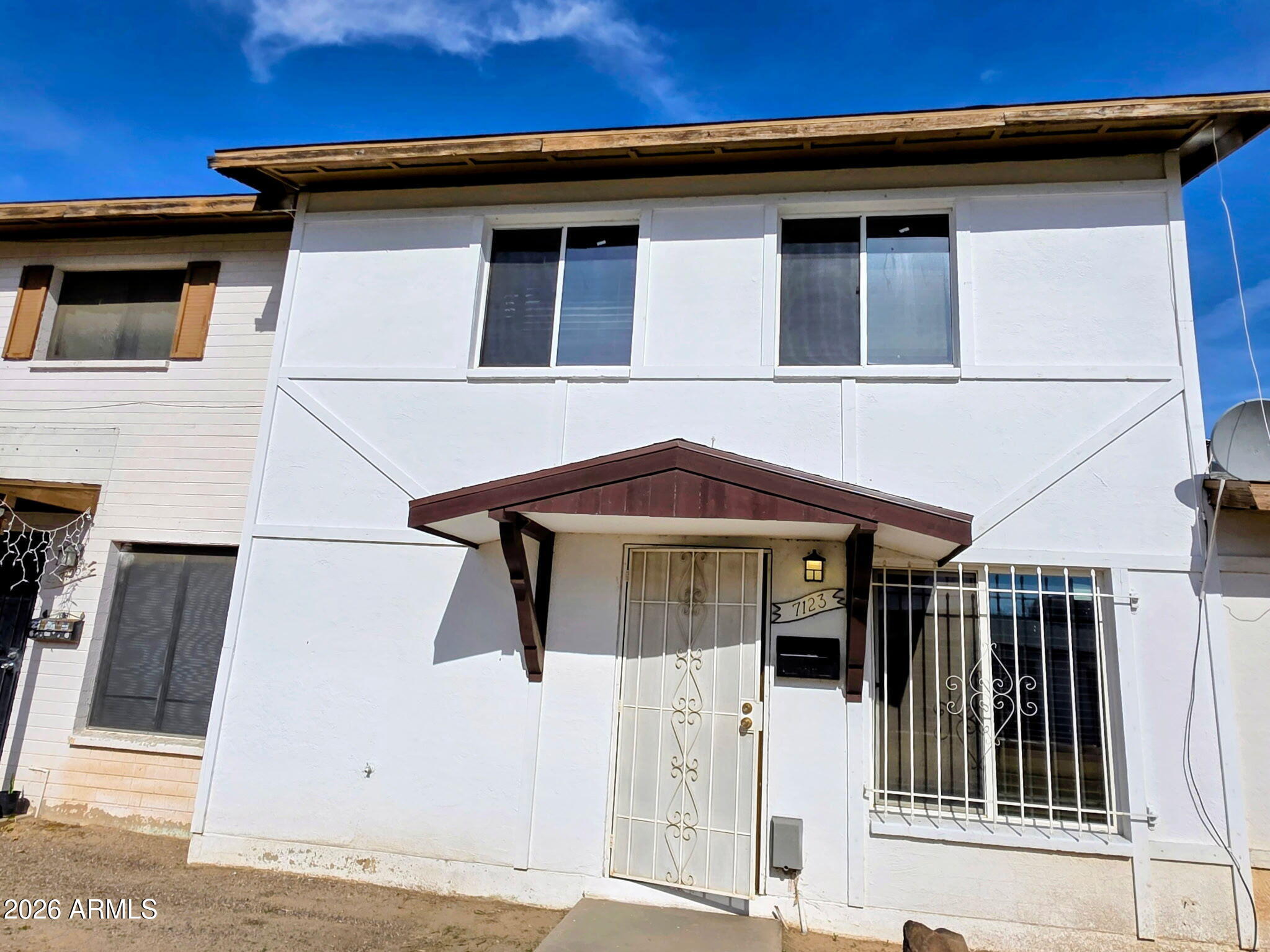 7123 W HAZELWOOD Street