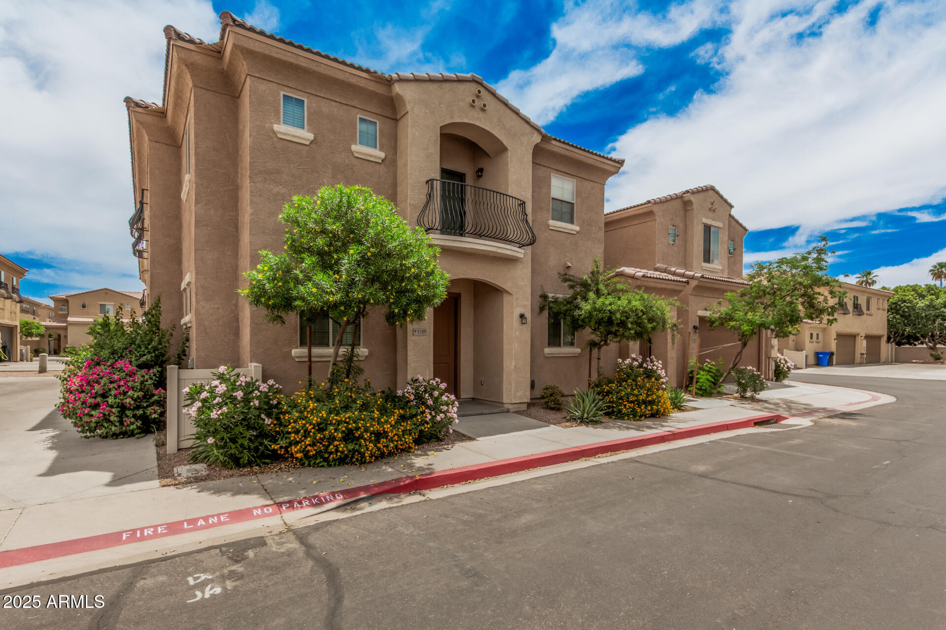 1367 S COUNTRY CLUB Drive 1327