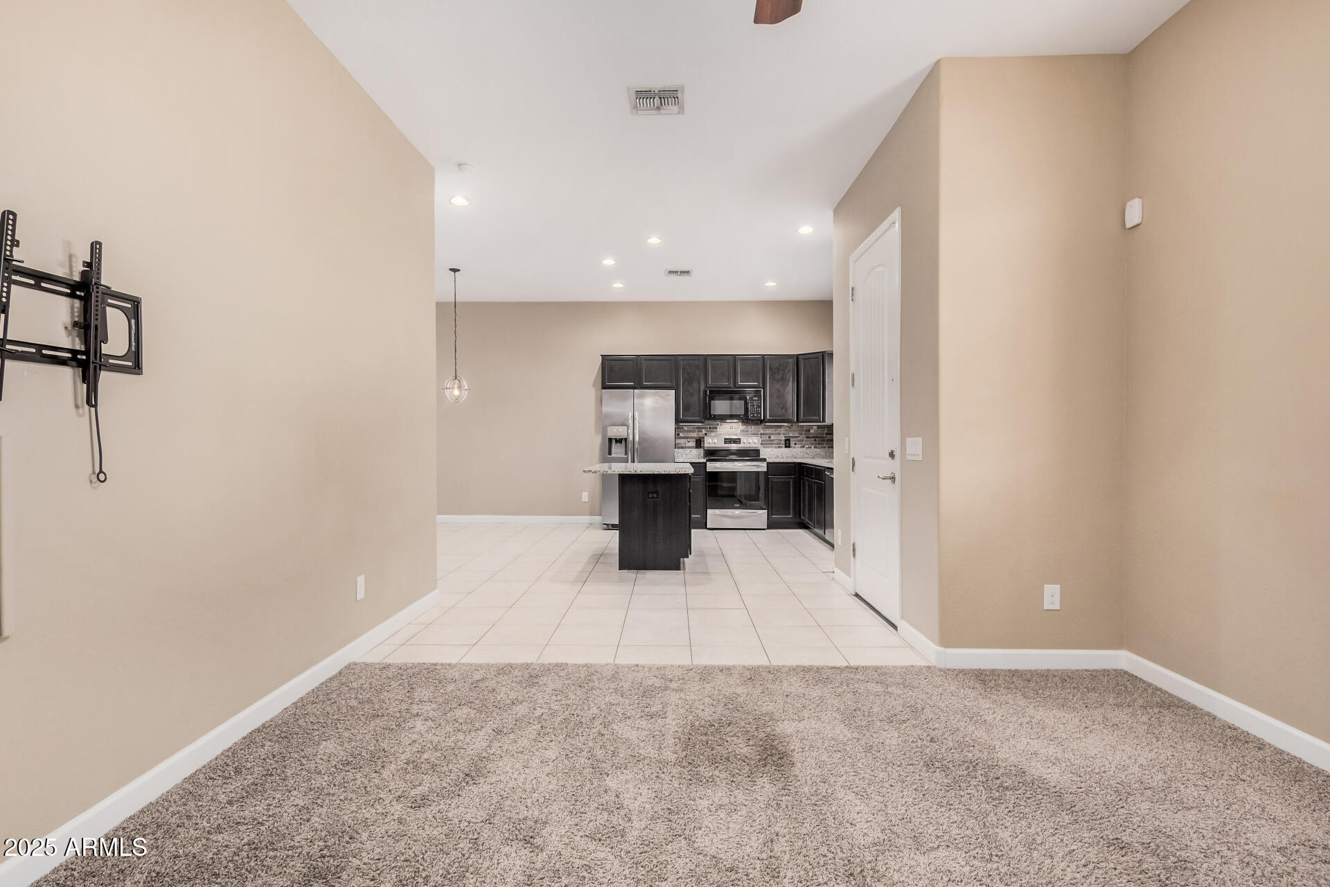 1367 S COUNTRY CLUB Drive 1327
