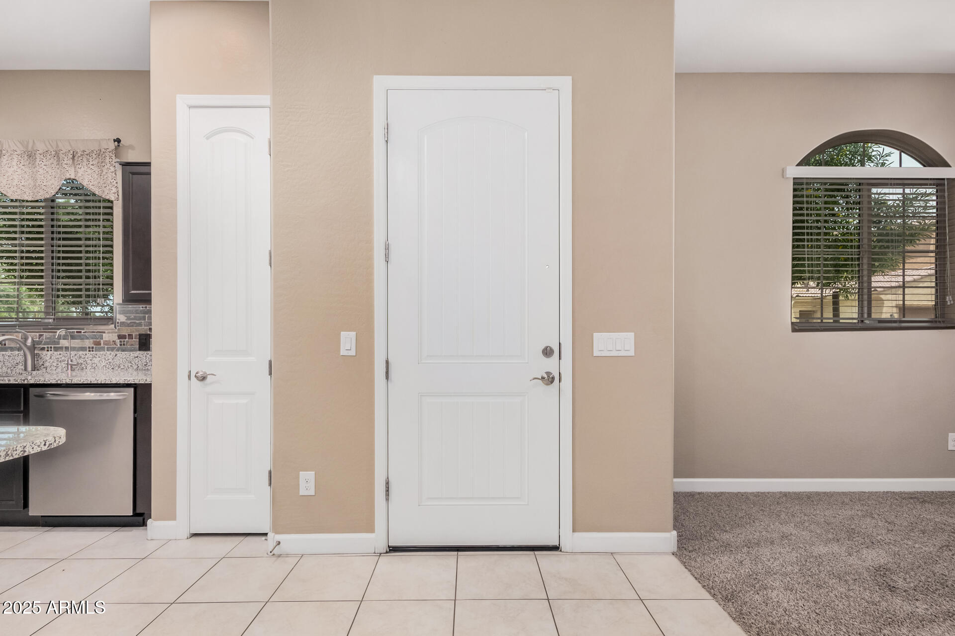1367 S COUNTRY CLUB Drive 1327