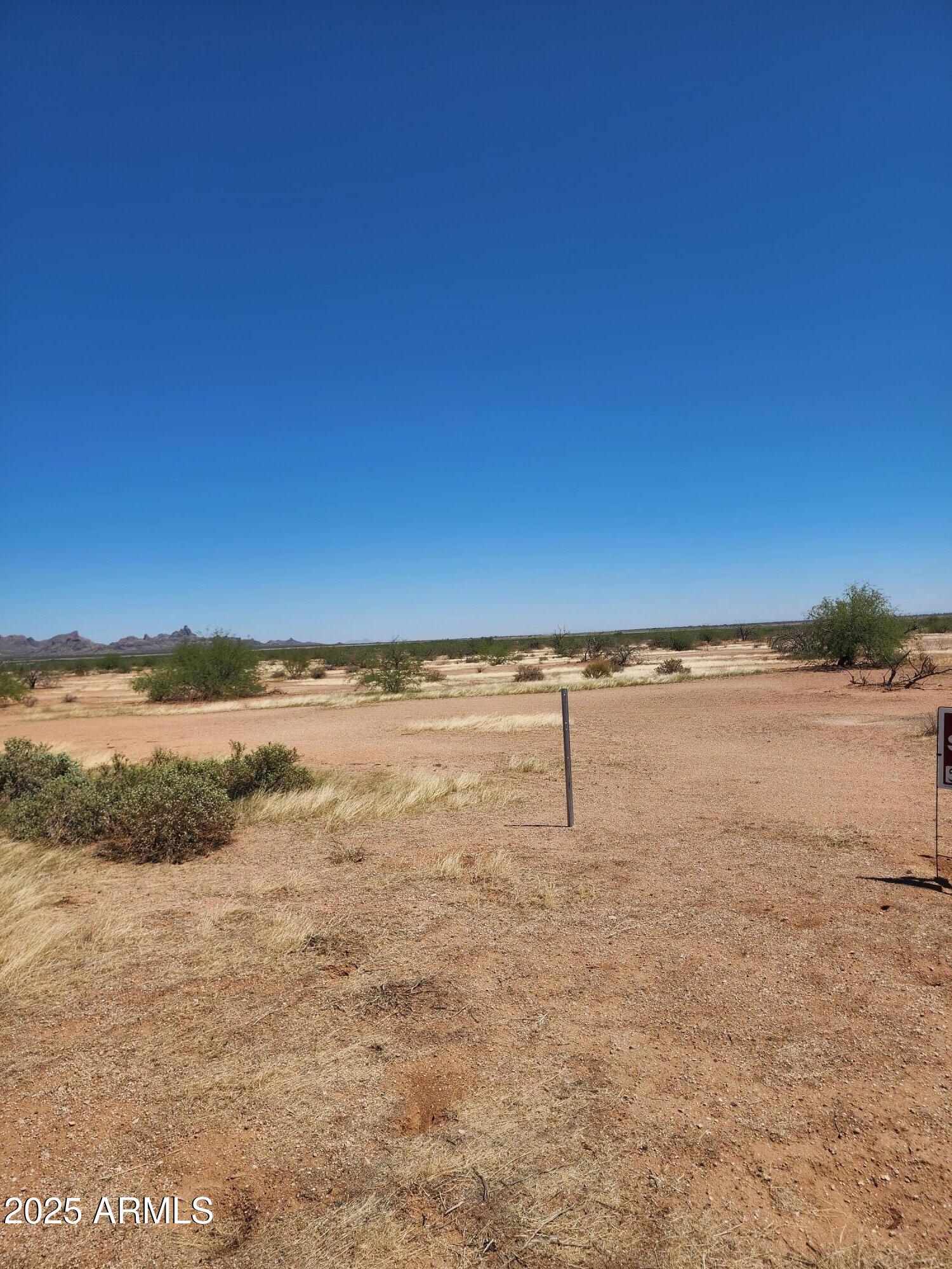 00 W TAURUS Avenue -