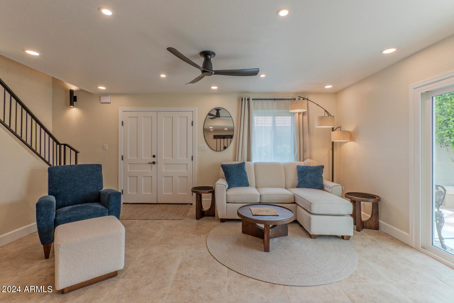 7809 E VALLEY VISTA Drive