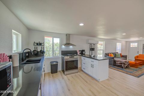 520 S MACDONALD -- Mesa AZ 85210