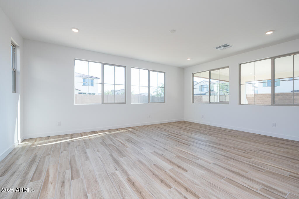 5927 S GRANITE Street