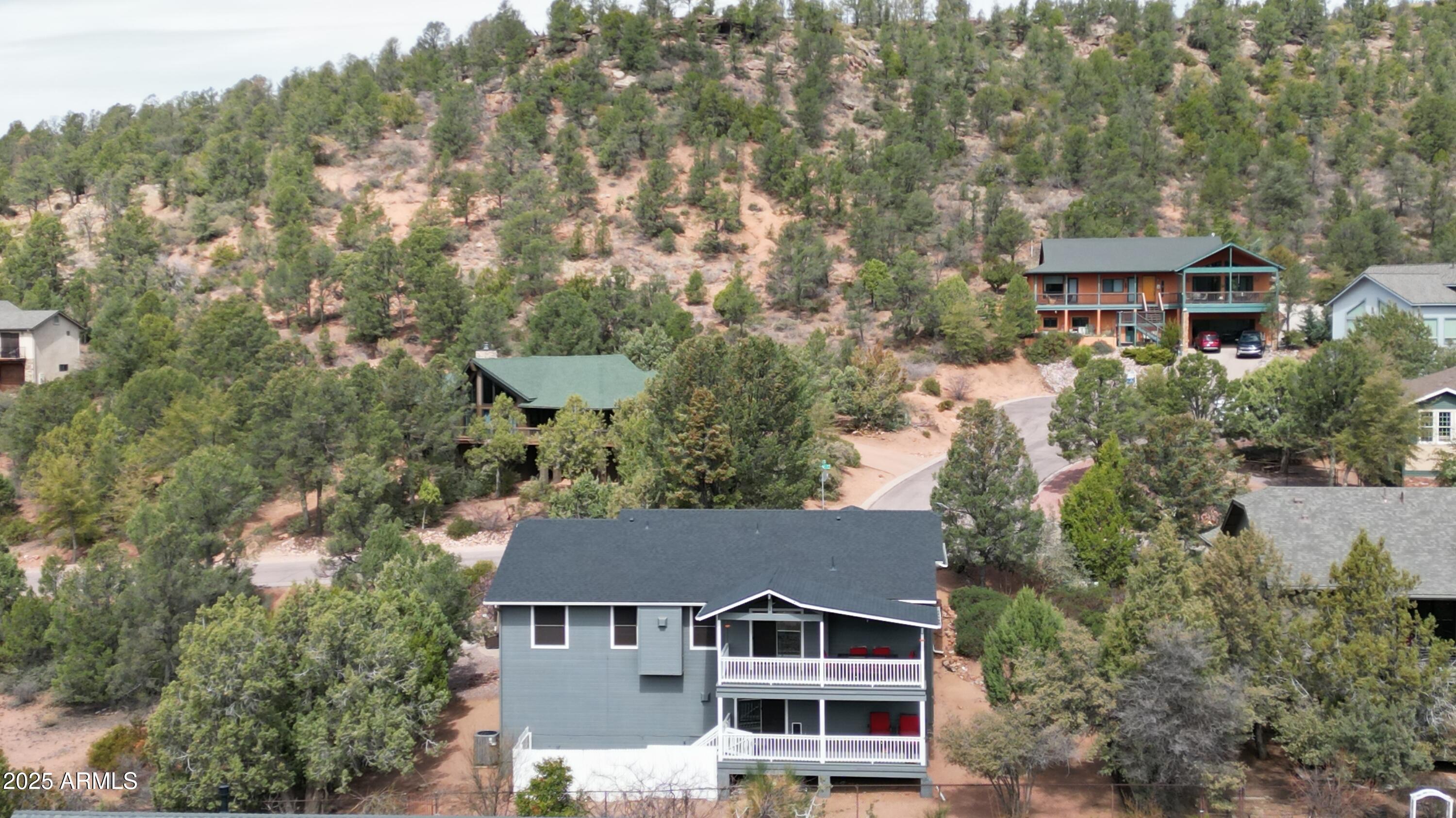 809 W ST MORITZ Drive