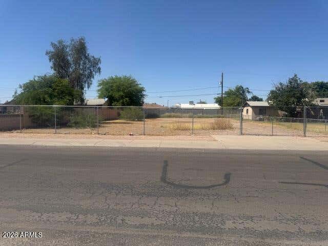 Photo of 136 W Jones Avenue W #14, Phoenix, AZ 85041 (MLS # 7034043)