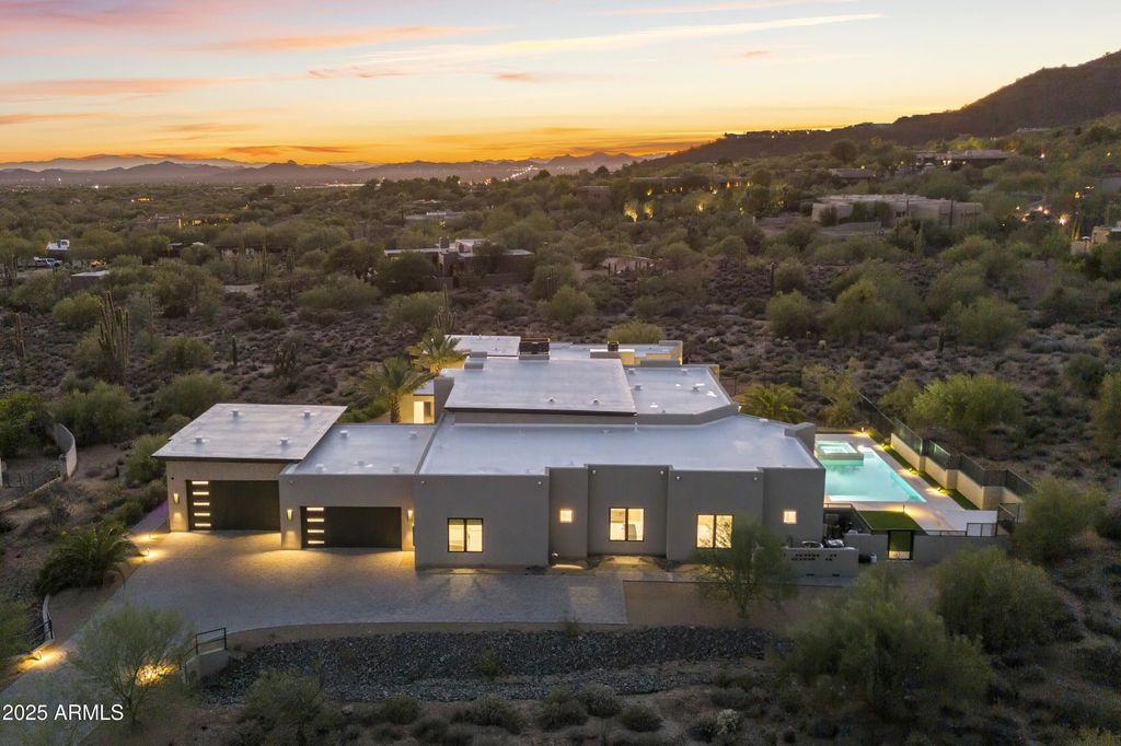Photo of 6816 E Stagecoach Pass, Carefree, AZ 85377 (MLS # 6923560)