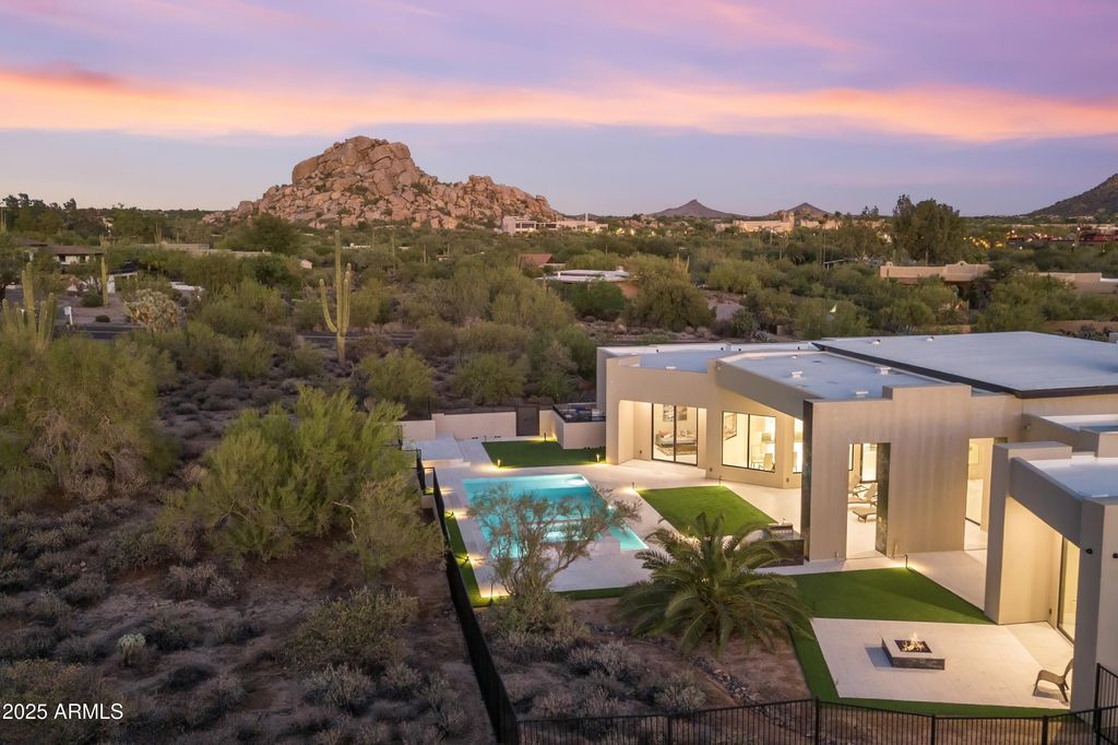 Photo of 6816 E Stagecoach Pass, Carefree, AZ 85377 (MLS # 6923560)