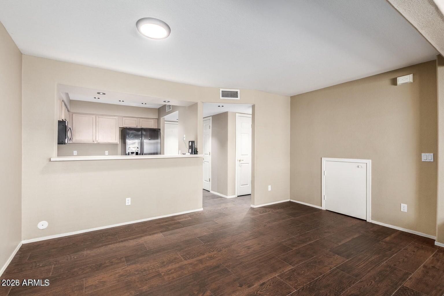 4805 E KACHINA Trail 8