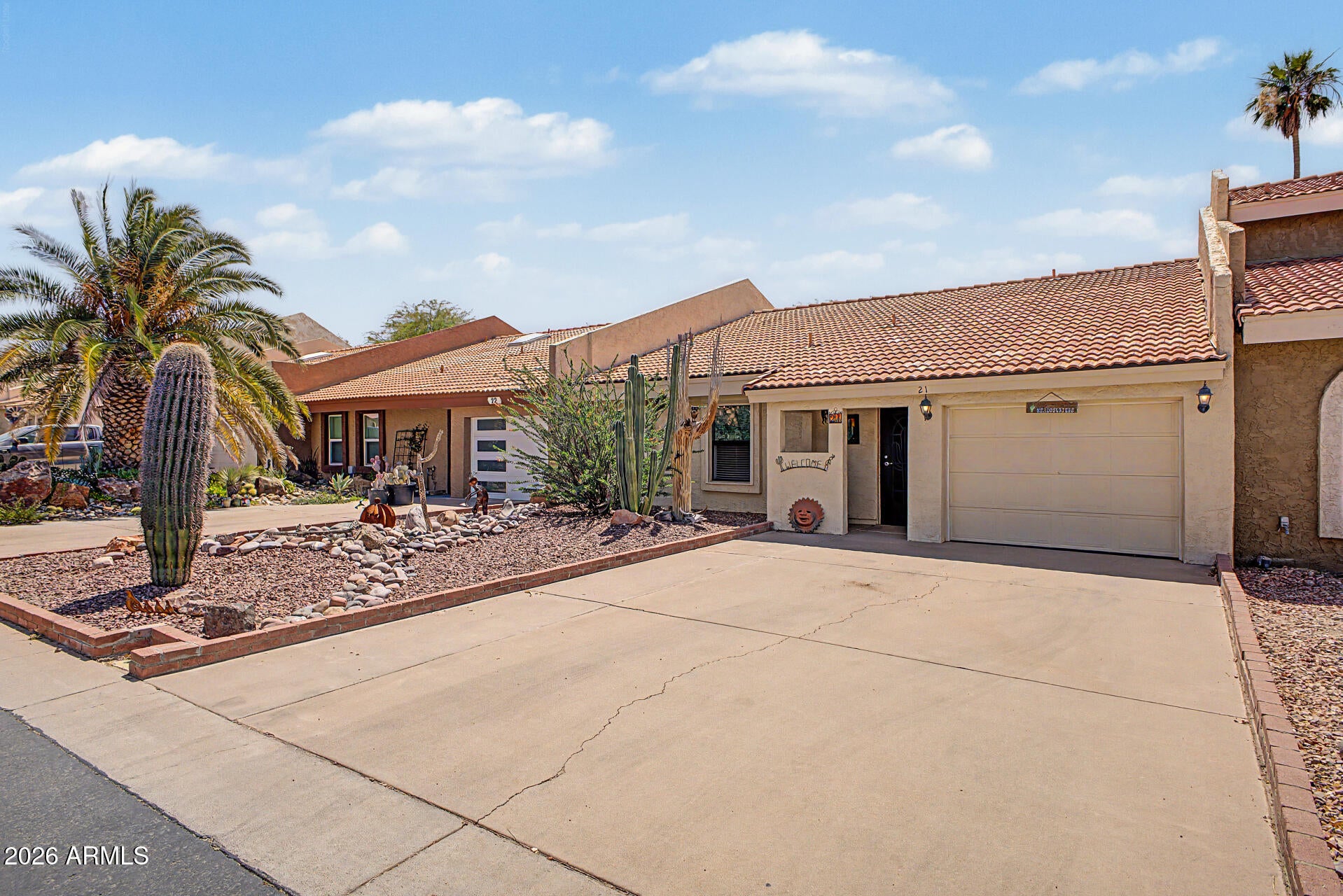 2329 N RECKER Road 21