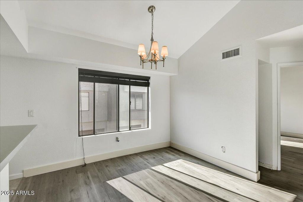 Photo of 9221 N 59th Avenue #218, Glendale, AZ 85302 (MLS # 6959613)