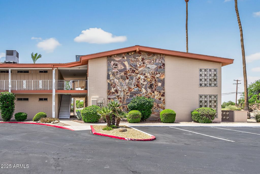 Photo of 10851 N Fairway Court W, Sun City, AZ 85351 (MLS # 6886083)