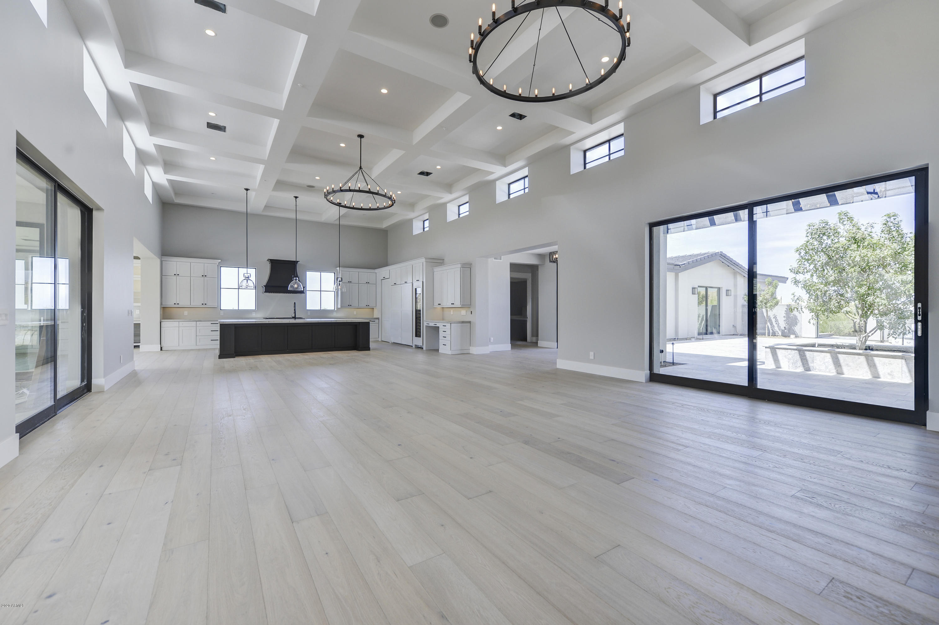 PINNACLE PEAK VISTAS 3 - Residential