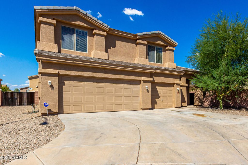Photo of 12368 W Meadowbrook Avenue, Avondale, AZ 85392 (MLS # 6918040)