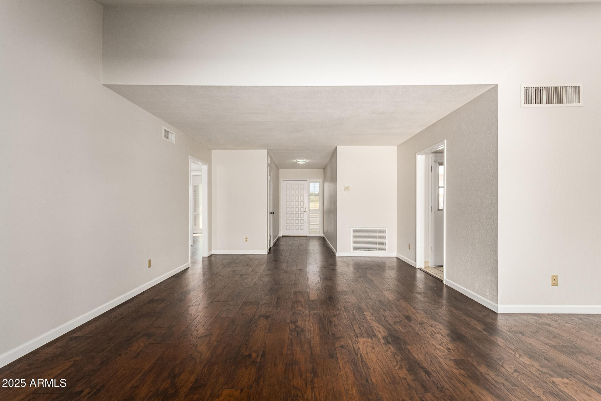 1012 E WAGON WHEEL Drive