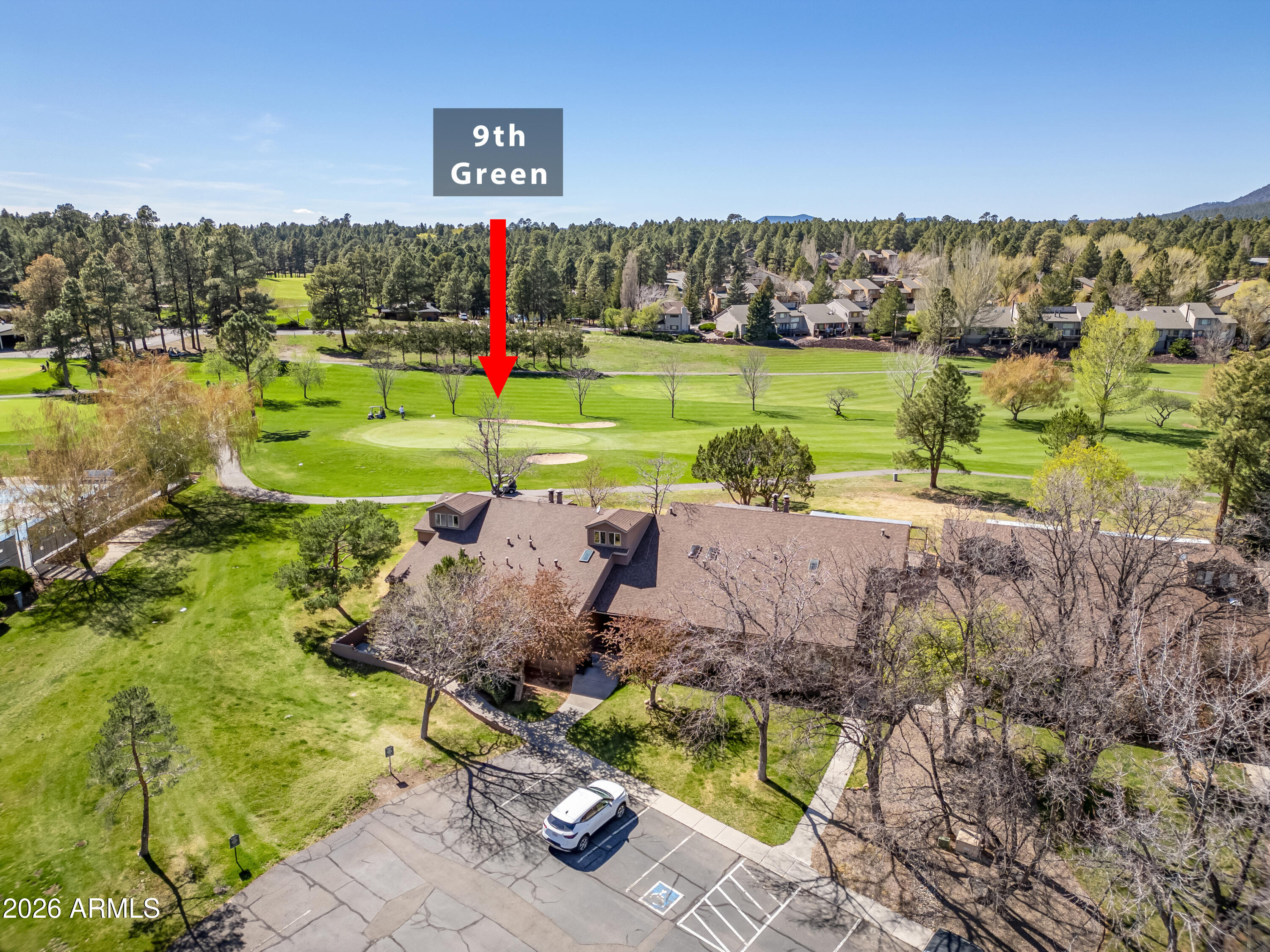 2747 N FAIRVIEW Drive