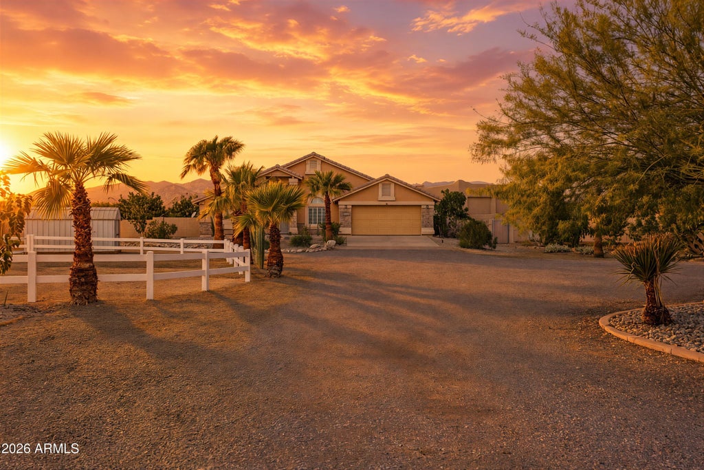 Photo of 5012 N Tuthill Road, Litchfield Park, AZ 85340 (MLS # 7089845)