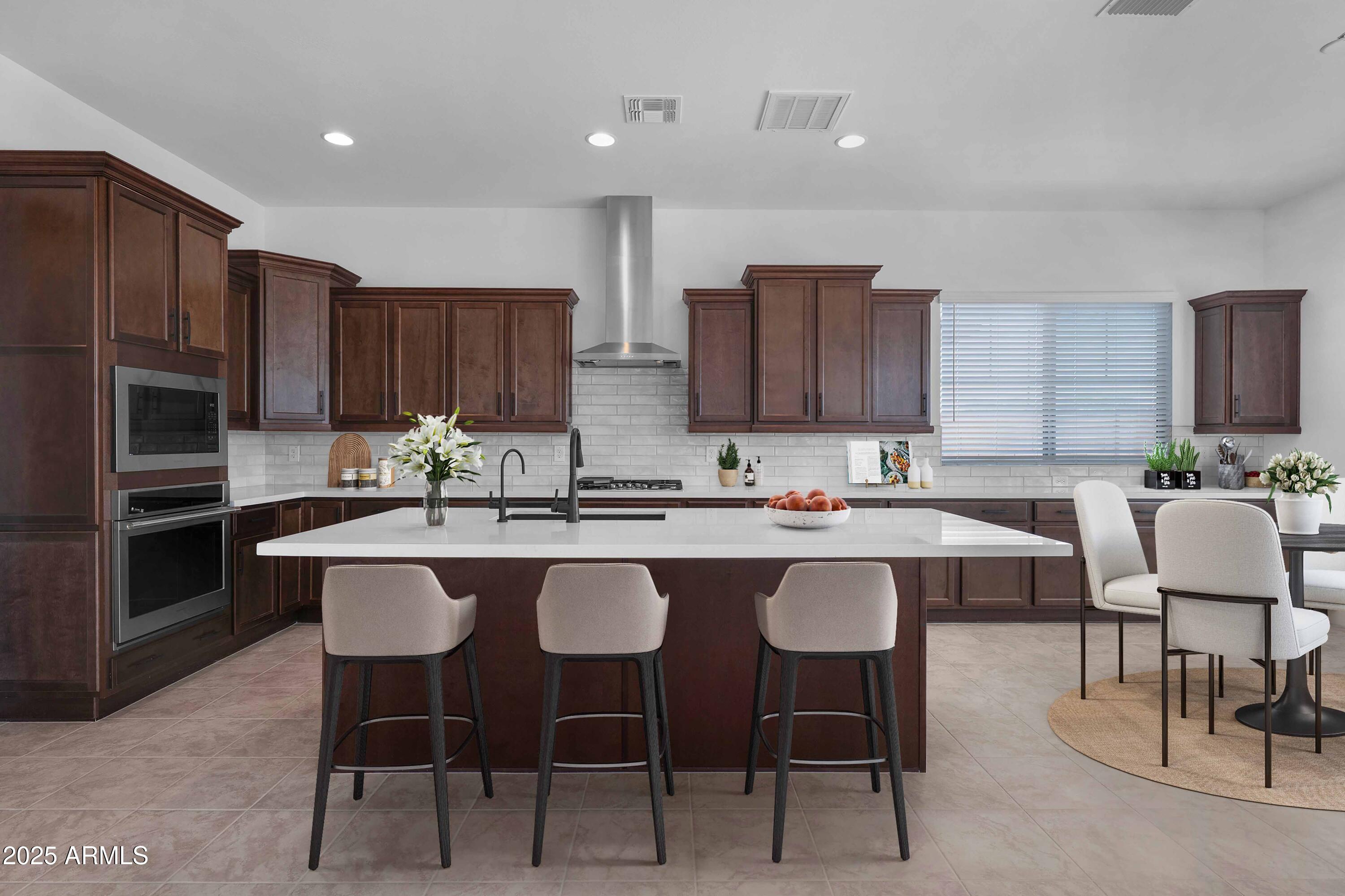 7645 W CRABAPPLE Drive