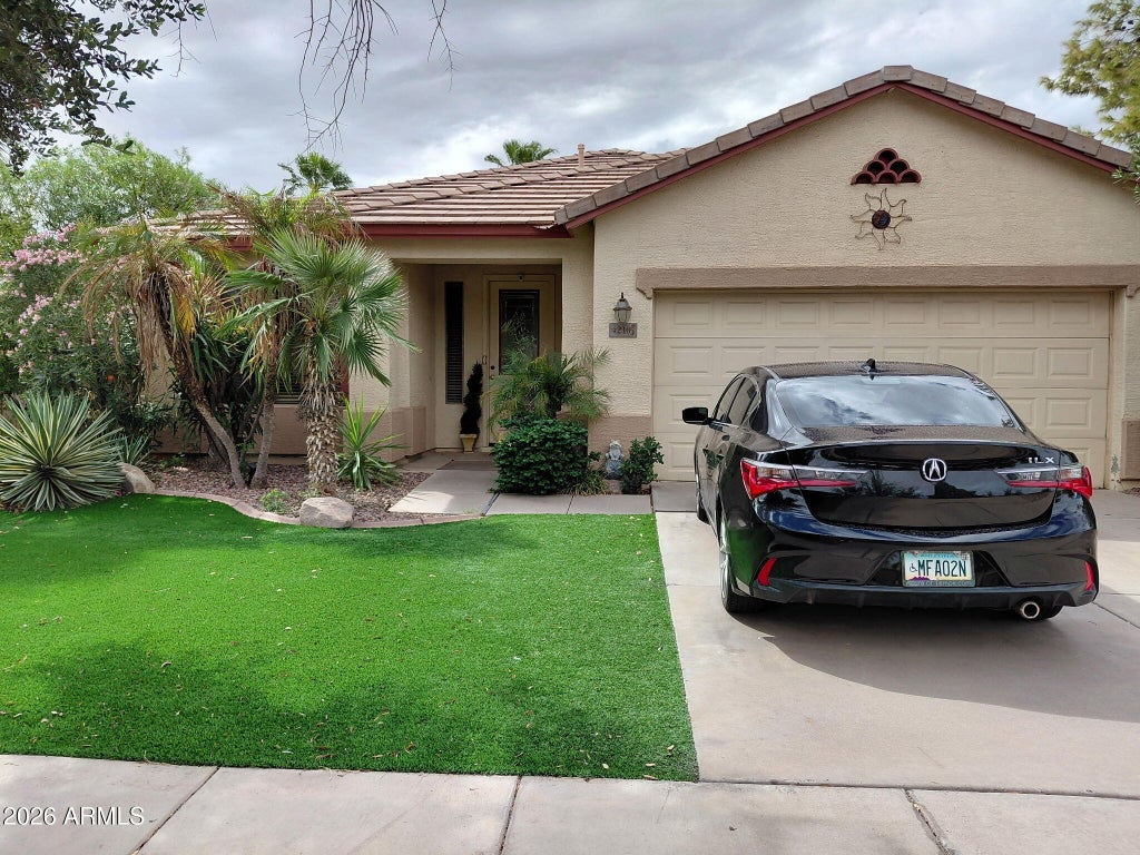 Photo of 4210 S Splendor Place, Gilbert, AZ 85297 (MLS # 7092763)