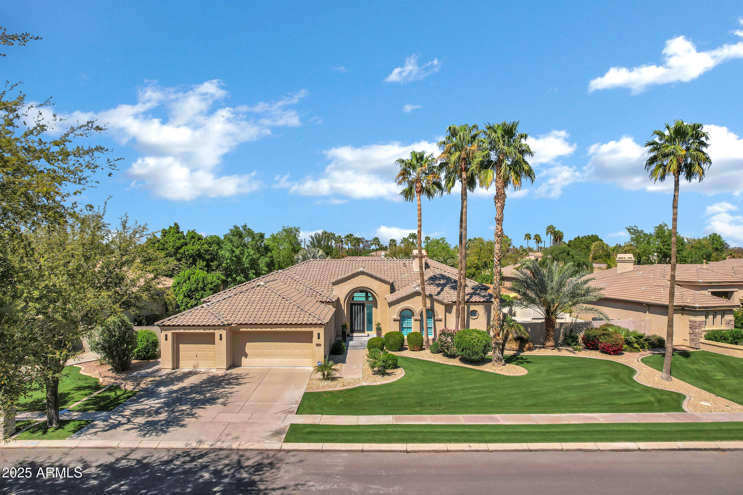 1782 W LYNX Way
