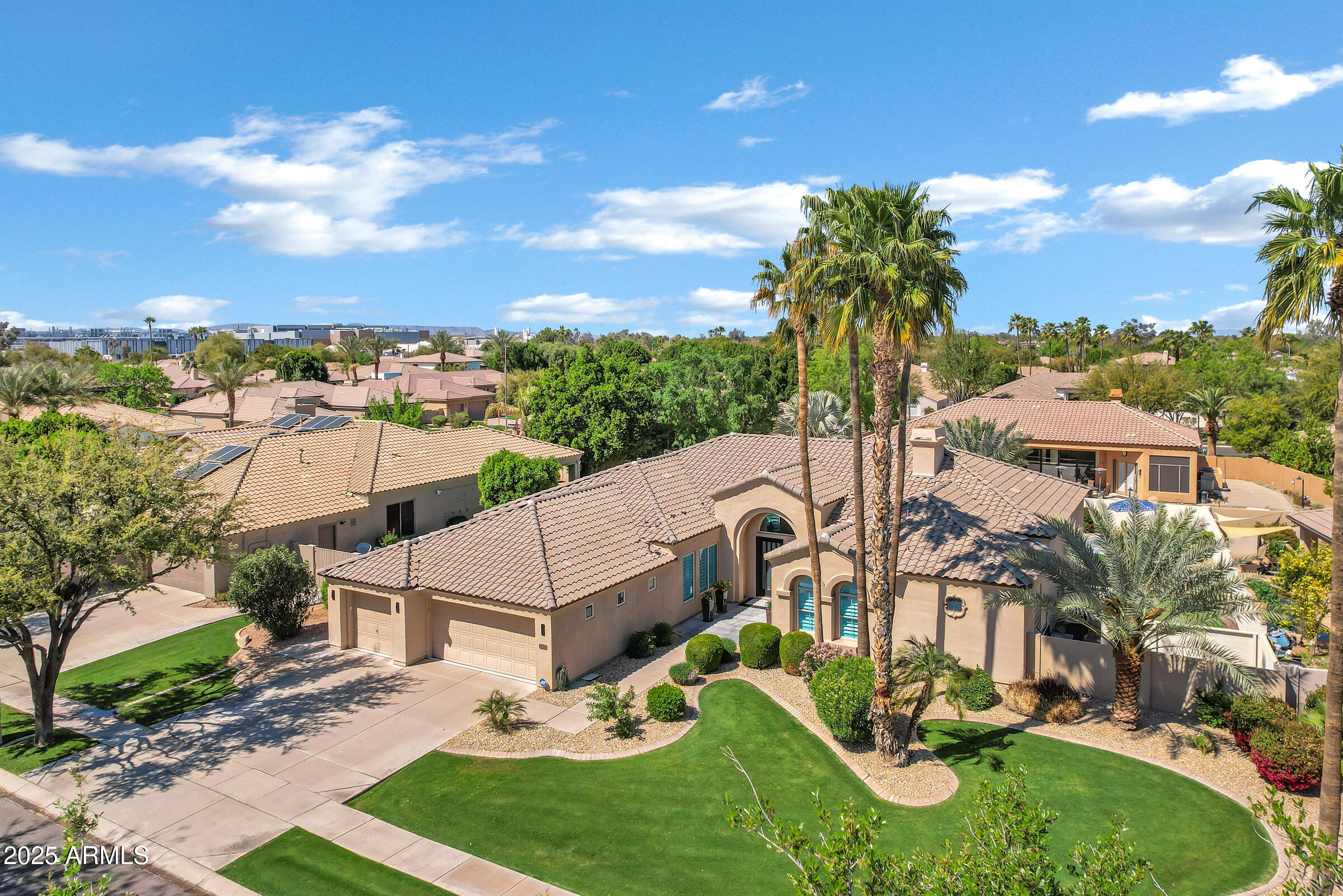 1782 W LYNX Way