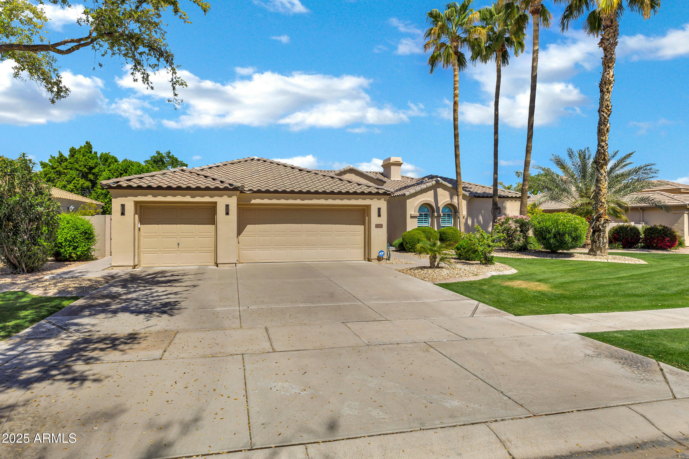 1782 W LYNX Way