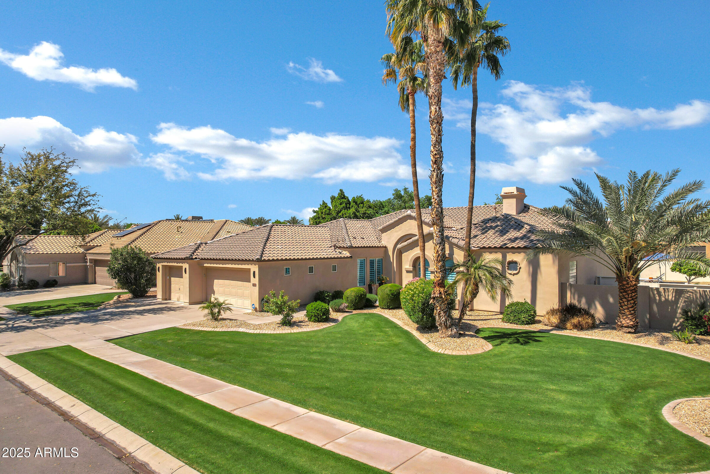 1782 W LYNX Way