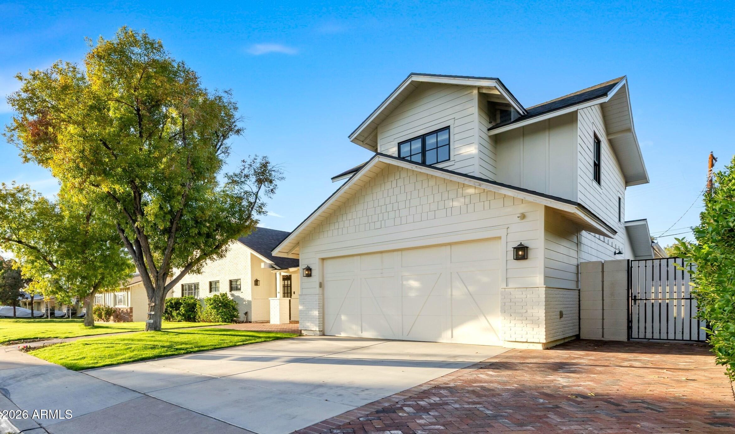 5146 E AVALON Drive