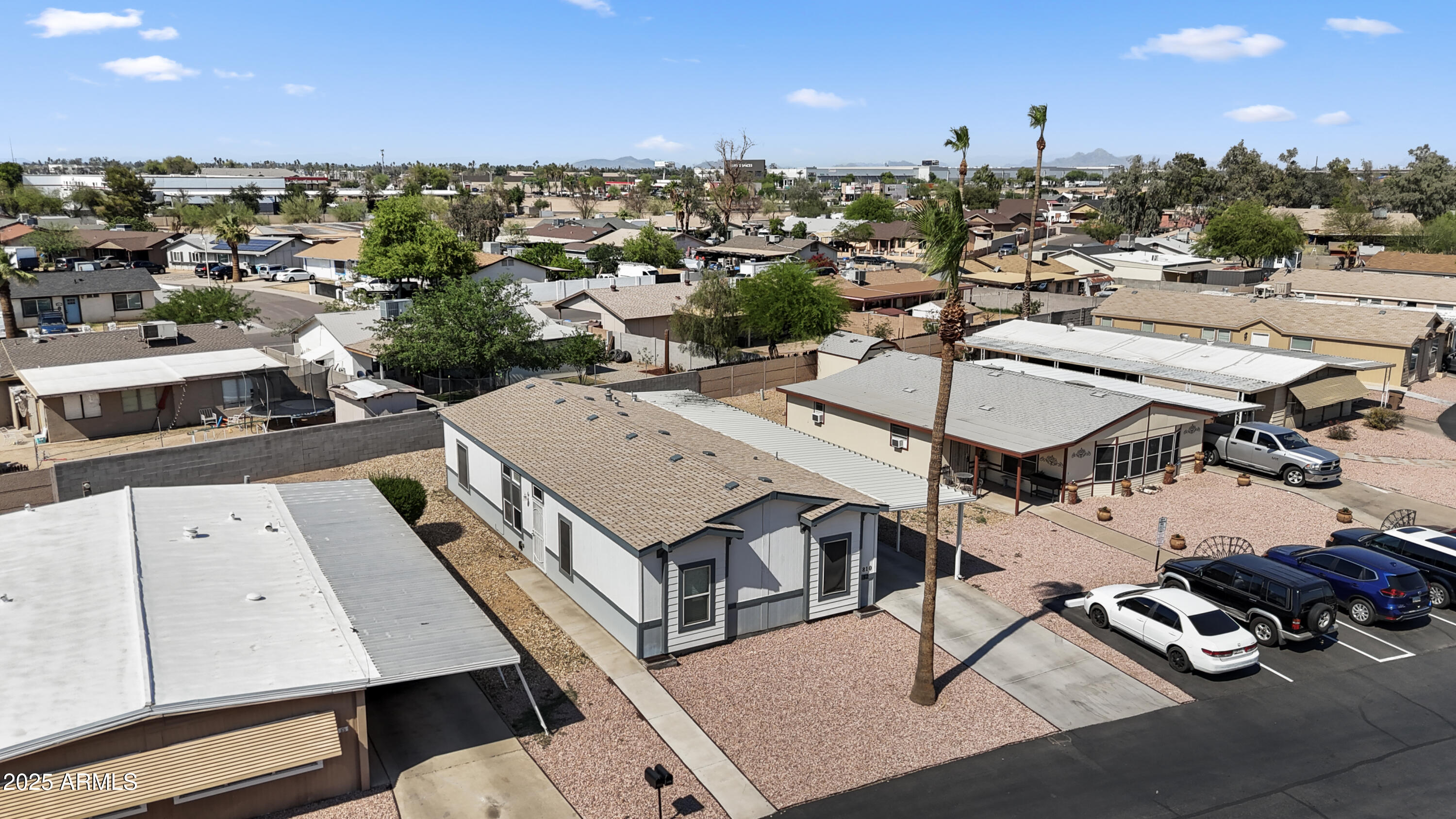 6810 W McKinley Street