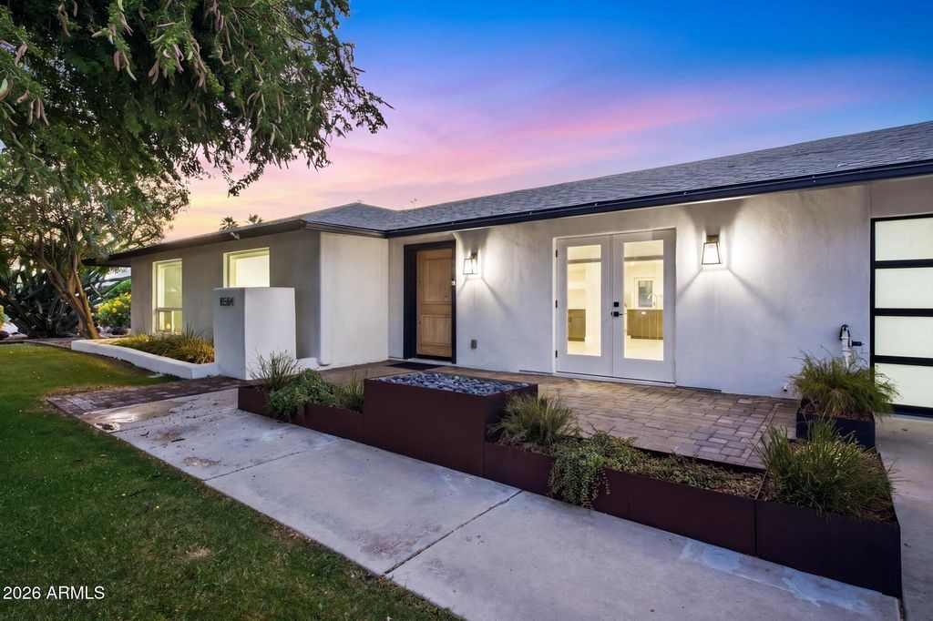 Photo of 8584 E Via De Dorado, Scottsdale, AZ 85258 (MLS # 7031357)