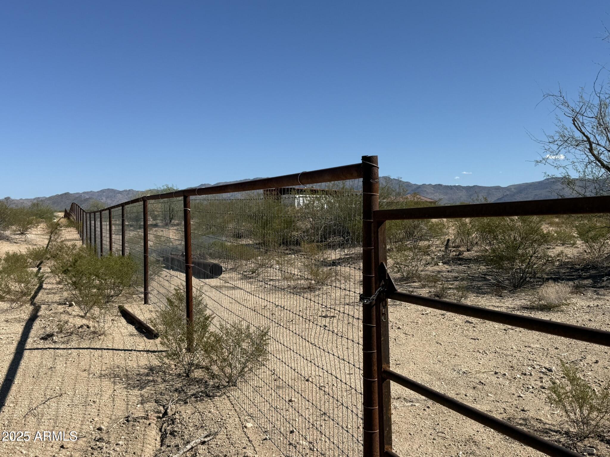 XX00 W Saguaro Hill Trail -