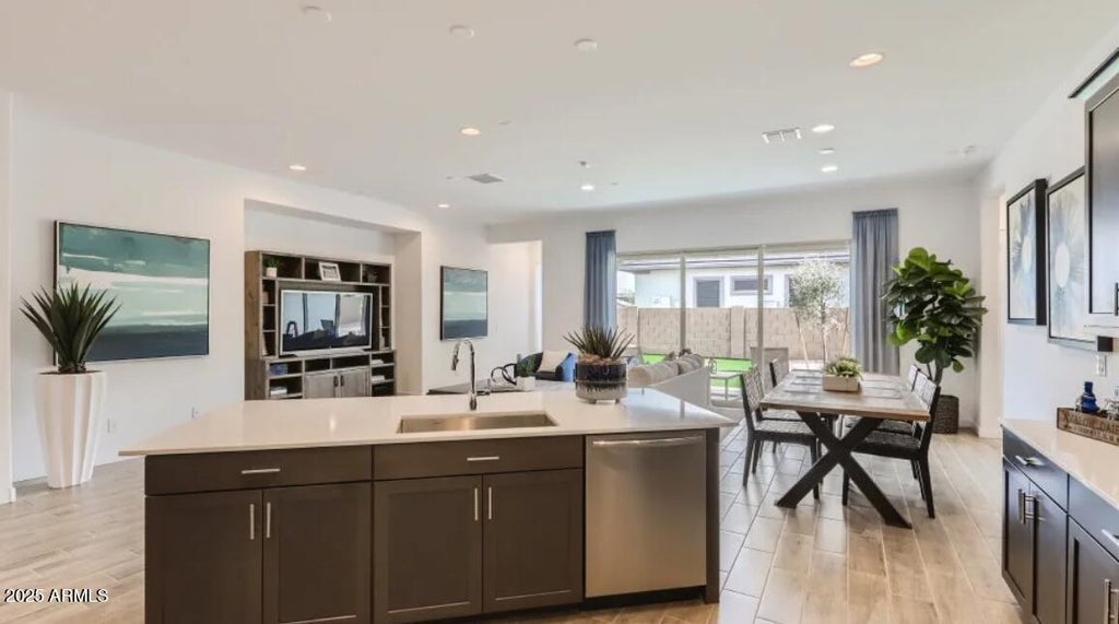 Photo of 8014 W Rowel Road, Peoria, AZ 85383 (MLS # 7069257)