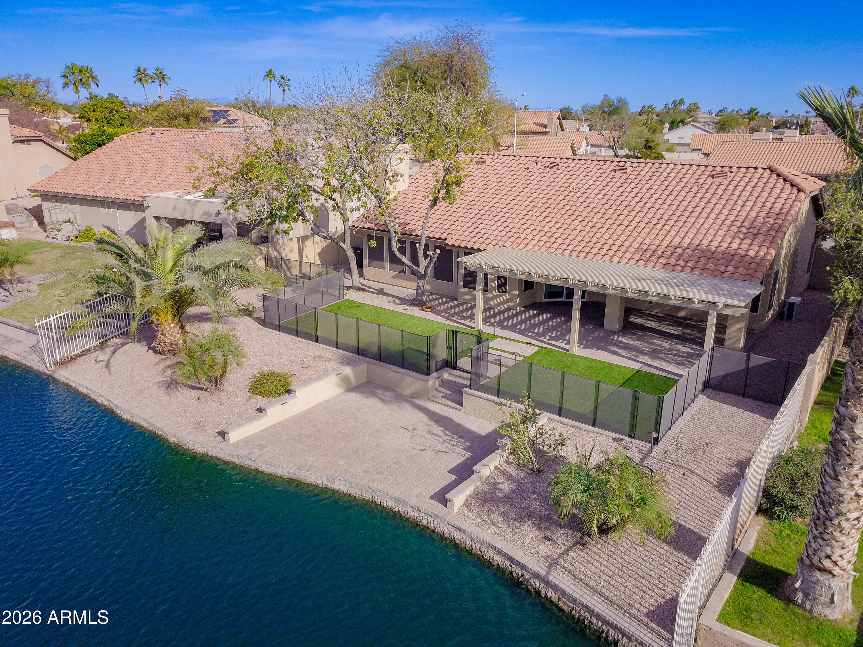 1613 W GUNSTOCK Loop