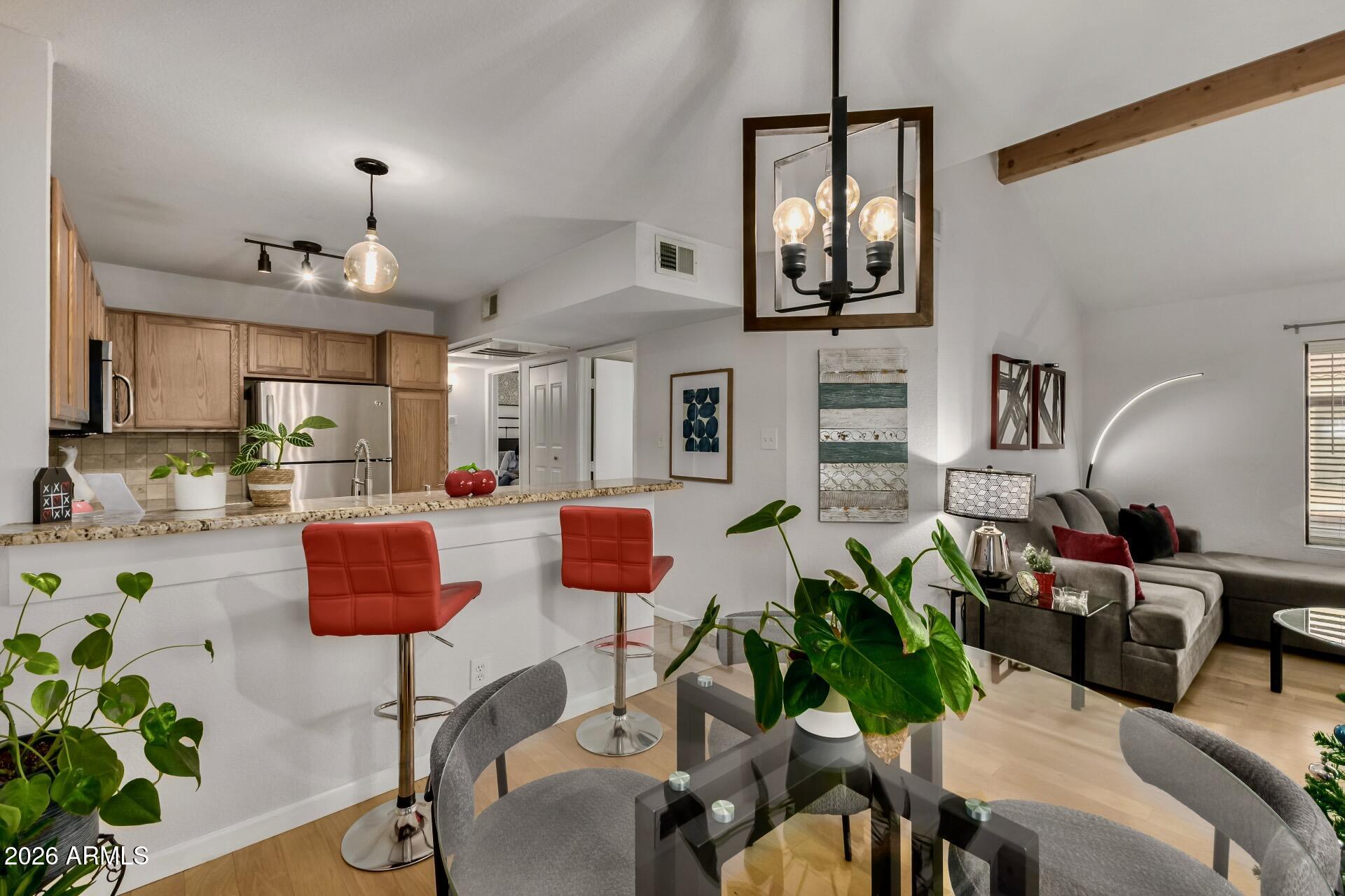 5122 E SHEA Boulevard 2097