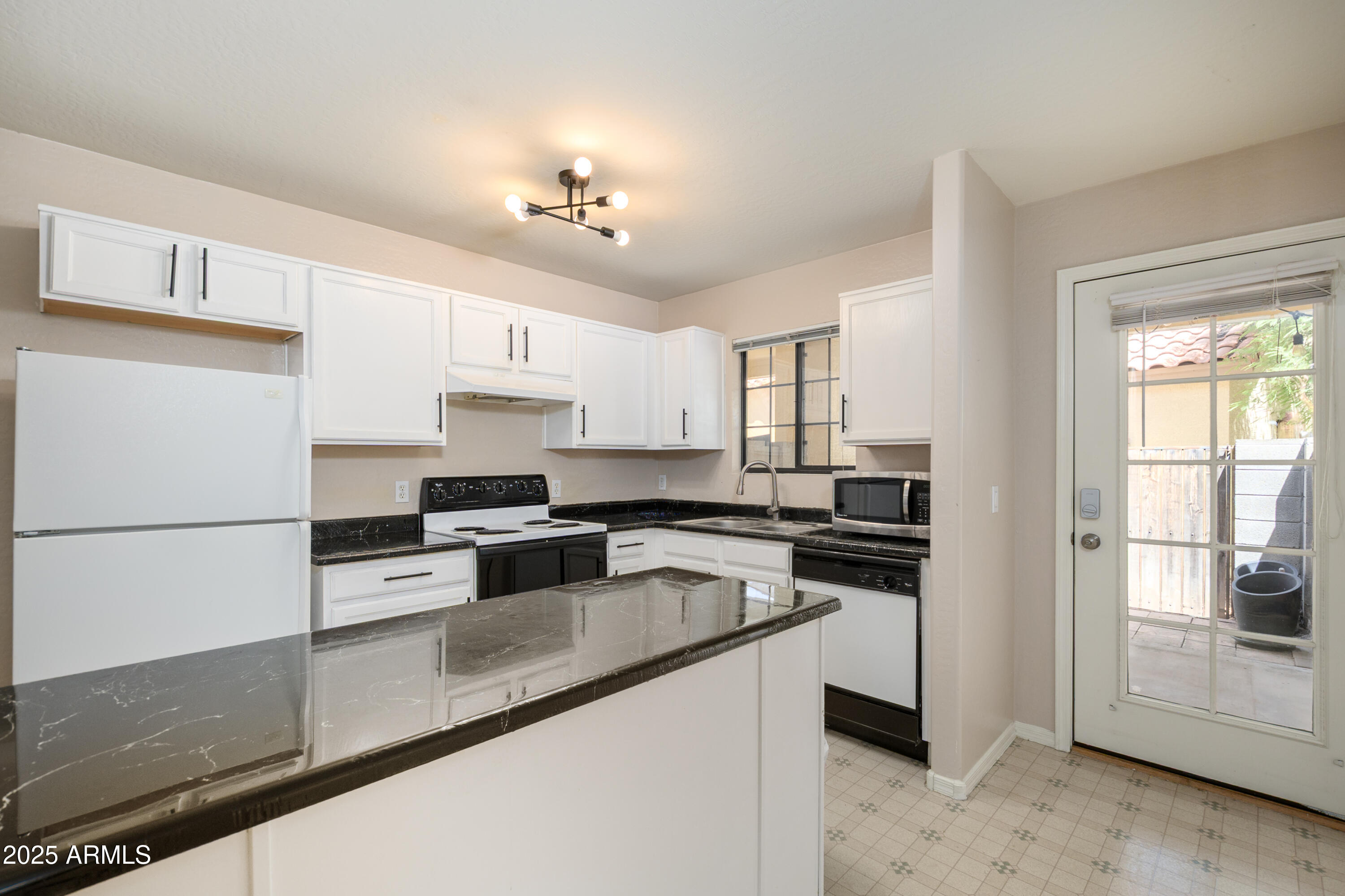 455 S Mesa Drive 135