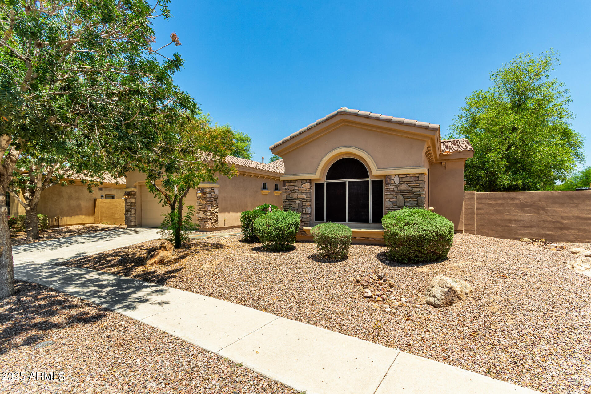 3715 S Skyline Drive