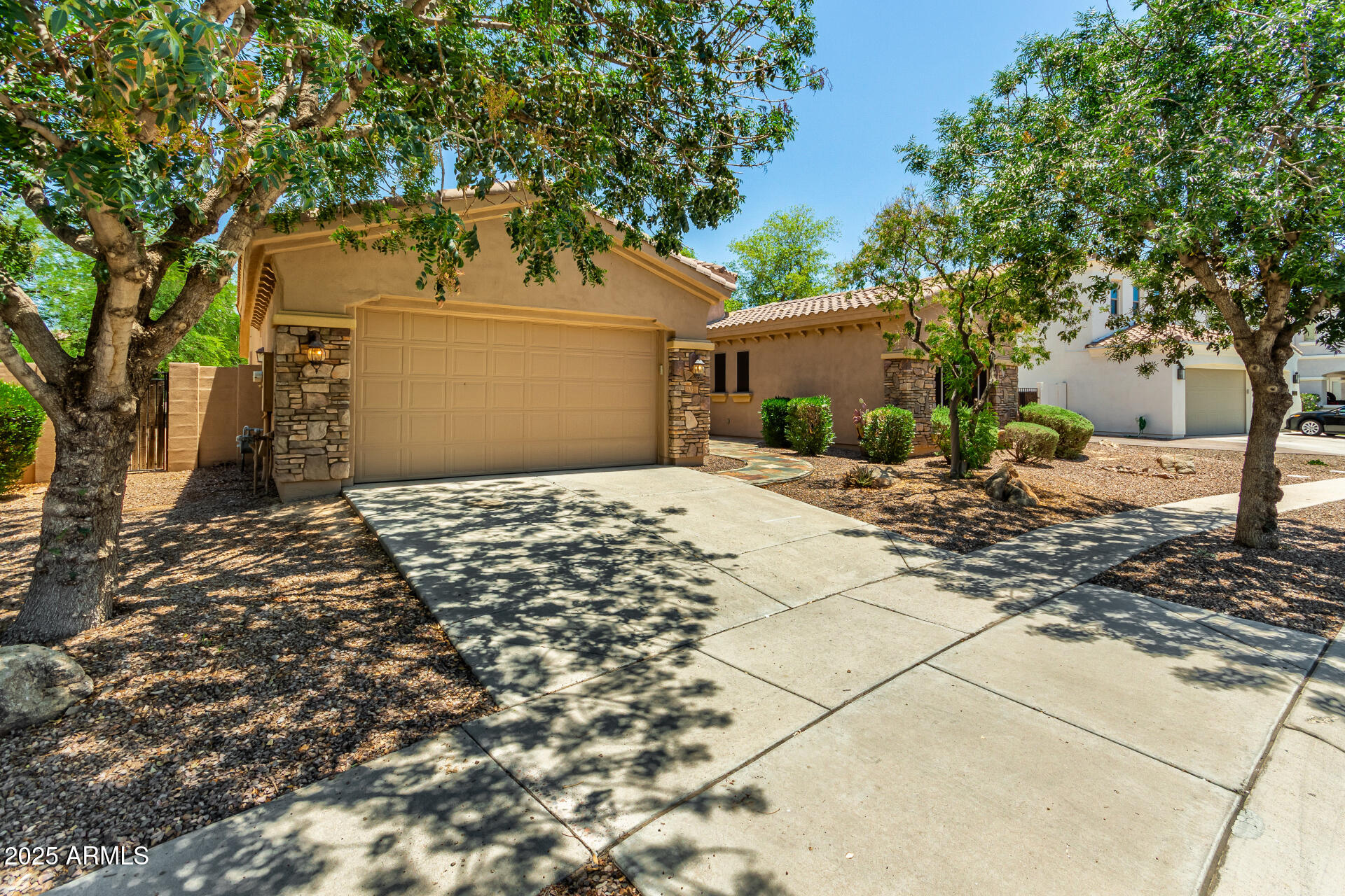 3715 S Skyline Drive