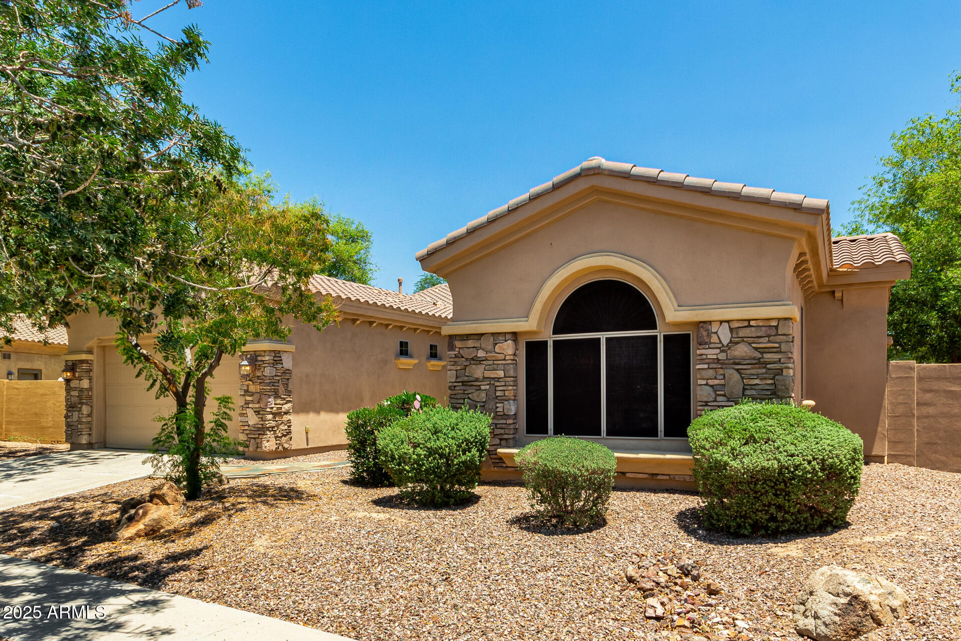 3715 S Skyline Drive